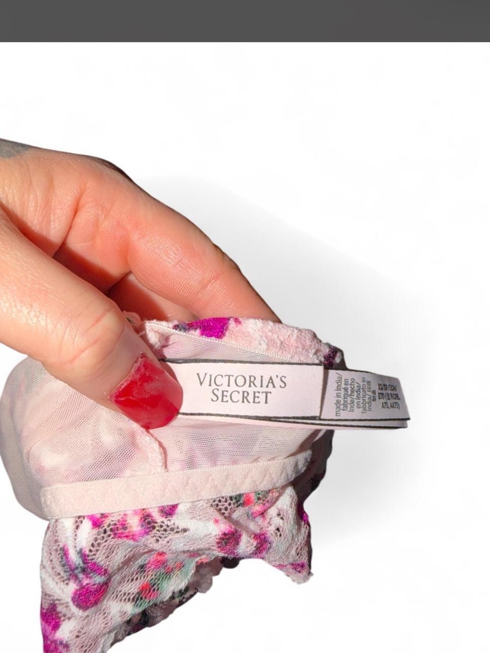 Victoria’s Secret Floral Lace Bralette - Pink - Picture 3 of 4